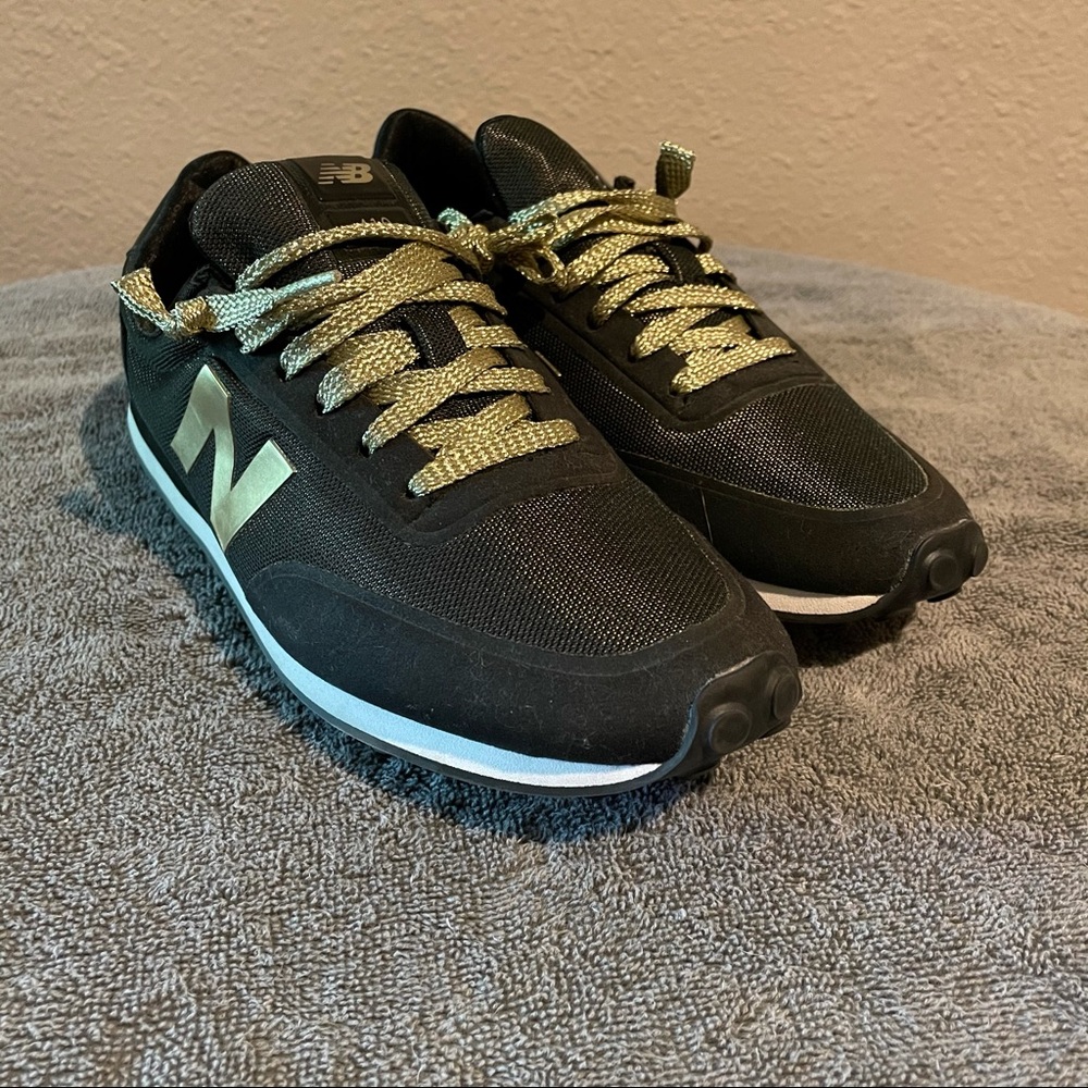 New Balance Sneakers